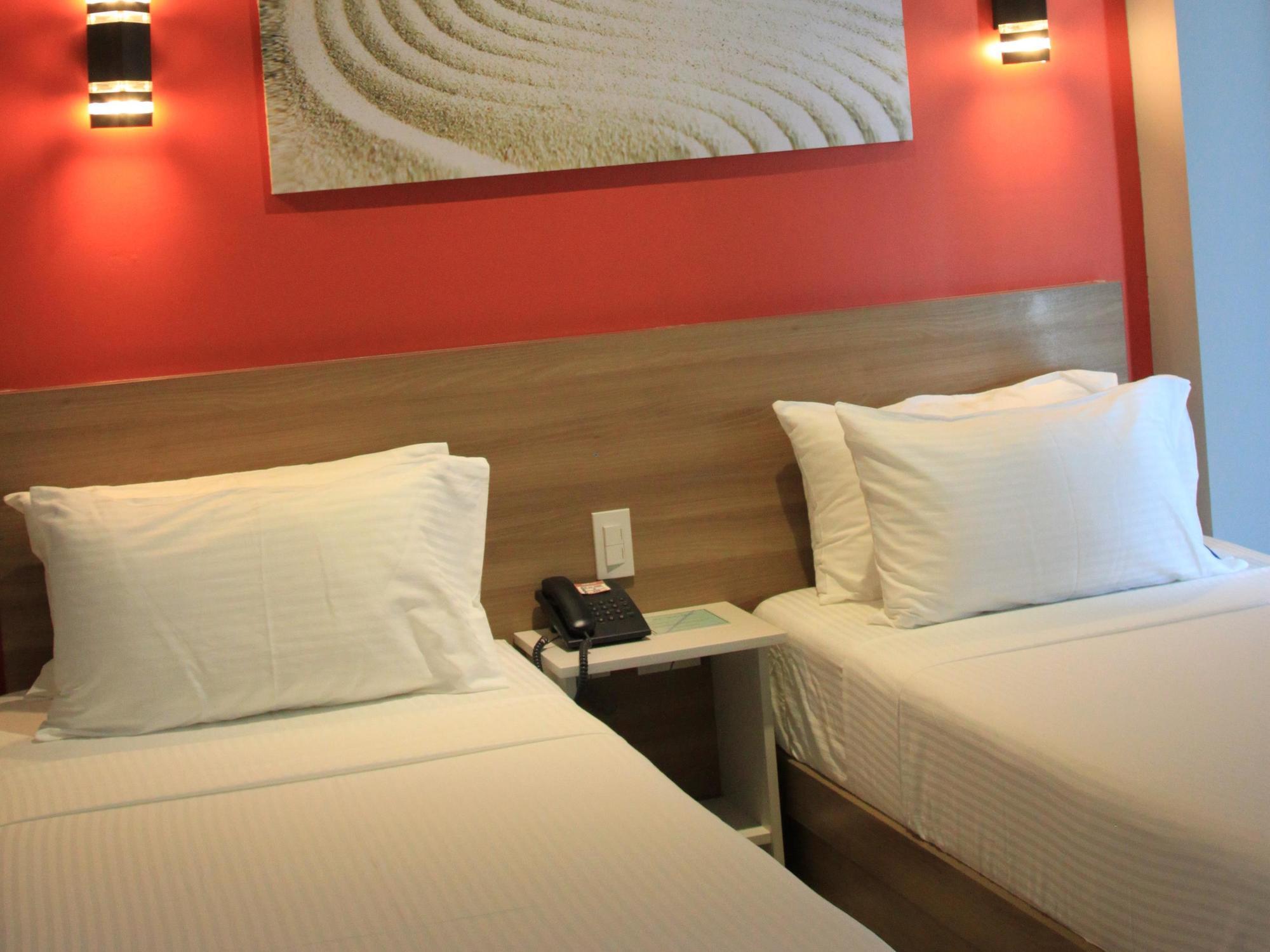 Sumo Asia Hotels - Davao Экстерьер фото